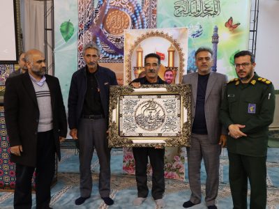 شهید حسین بابری از معلمان بسیارخوش اخلاق و مخلص استان بود