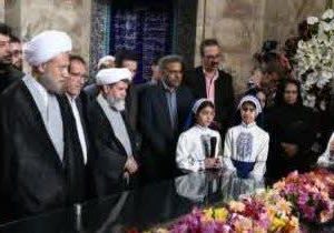 مراسم گلباران آرامگاه شیخ اجل سعدی شیرازی