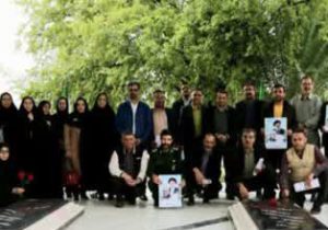 زیارت و گلباران قبور مطهر گلزار شهدای گمنام مدفون در سایت دانشگاه علوم پزشکی جهرم