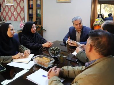 طرح ساعتی با محیط بان در دبستان دخترانه دولتی نبوت شیراز