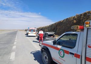 واژگونی خودرو پژو در آزادراه شیراز _ اصفهان با یک مصدوم