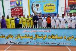 رقابت پیشکسوتان سپیدانی در مسابقات فوتسال
