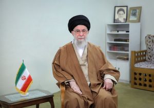 پیام نوروزی رهبری سال ۱۴۰۴ سال سرمایه گذاری برای تولید