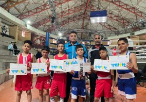 ۶ نشان رنگارنگ بر گردن بوکسور‌های خردسال فارس