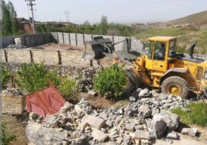 از تخریب ساخت و سازهای غیرمجاز تا کشت پیاز در فارس