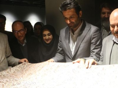 رونمایی سه نسخه خطی خمسه نظامی در موزه اسناد