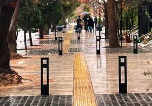 نمایی زیبا از بولوار شاهد در یک روز بارانی