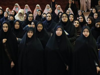 تقدیر از ۲۵۰ بانوی فرهنگی سرپرست خانواده استان فارس در همایش «بانوی ریحانه»