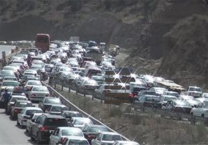 بار ترافیکی سنگین در جاده‌های فارس/ ۳ کشته در حوادث رانندگی