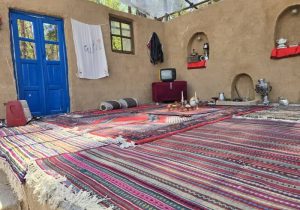 خانه سنتی میزبان مسافران نوروزی در نی ریز