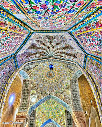 استقبال گردشگران از آثار تاریخی دوره زندیه بسیار خوب است