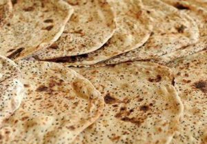پخت ۴۰۰ هزار قرص نان صلواتی در شیراز