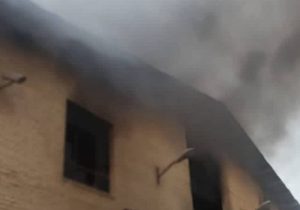 مهار آتش‌سوزی گسترده در یک کارخانه بسته بندی عسل در شهرک صنعتی شیراز