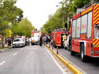 ایرانِ حسین به وقت دلدادگی/ حضور چشمگیر آتش‌نشانان شیراز در کنار عزاداران حسینی