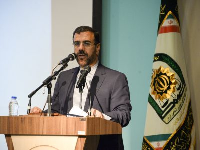 استاندار فارس بر حفظ شان پلیس و اقتدار همراه با عطوفت تاکید کرد