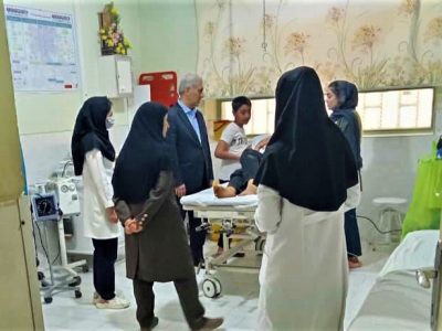 بازدید سرزده رئیس دانشگاه علومپزشکی شیراز از مرکز خدمات جامع سلامت شهری روستایی شبانه روزی میمند در سیزدهمین روز از سال جدید