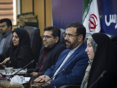 فارس در انتصاب بانوان پیشگام است و این روند تداوم دارد