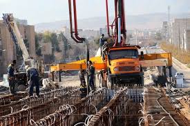 آخرین مراحل عملیات بتنریزی تقاطع غیرهمسطح قائم-رحمت-احمدی