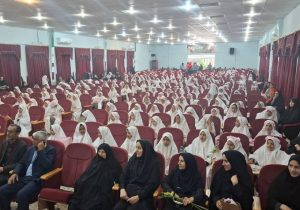 جشن تکلیف ۳۰۰ دانش آموز در شهرستان بختگان