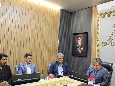 دیدار چهره به چهره معاون توسعه مدیریت و منابع با کارکنان فرمانداری و بخشداری های شهرستان خرم بید