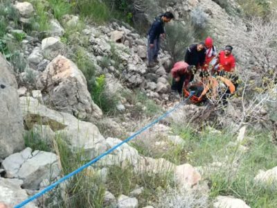 سقوط خودرو از ارتفاعات دوان کازرون یک فوتی به همراه داشت