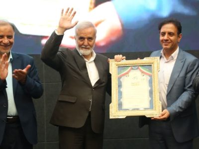 تقدیر از محمدحسن اسدی سکان‌دار مدیریت شهری به منظور ارتقای کیفی خدمات‌رسانی به شهروندان و میهمانان نوروزی/ شیراز در نوروز خوش درخشید