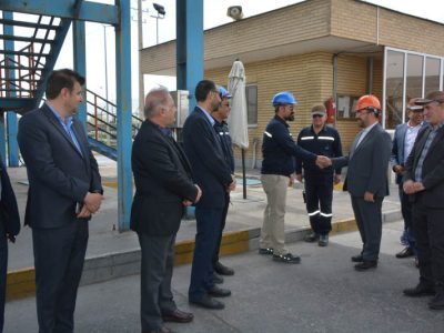 حضور استاندار فارس در انبار نفت شهید تندگویان شیراز