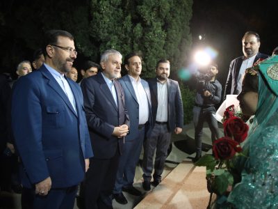 ورود وزیر میراث فرهنگی، گردشگری و صنایع دستی به شیراز