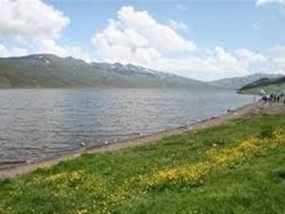 زنگ هشدار برای ۱۴ تالاب استان فارس