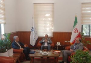 دیدار مدیرکل استاندارد فارس با مدیرکل امور اقتصادی و دارایی استان