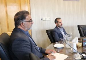 نشست پنجره واحد گلخانه ها در استان فارس