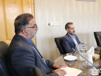 نشست پنجره واحد گلخانه ها در استان فارس