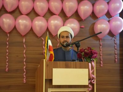 تکریم و تجلیل از مقام دختر در دانشگاه آزاد منطقه داریون توسط حوزه حضرت نرجس (س)