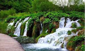 سپیدان، قطب گردشگری طبیعی جنوب کشور