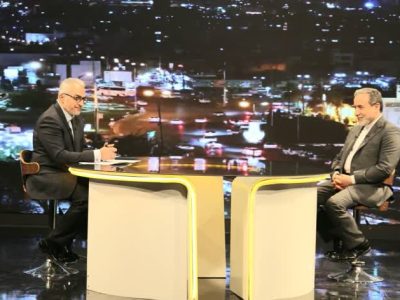 گفتکوی زنده خبری وزیر امور خارجه با شبکه خبر در شیراز