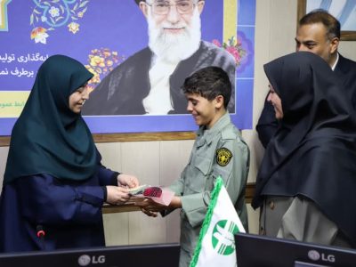 دیدار با خانواده شهدای محیط زیست فارس