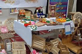هنرنمایی دانش آموزان فسایی در نمایشگاه فنی و حرفه‌ای