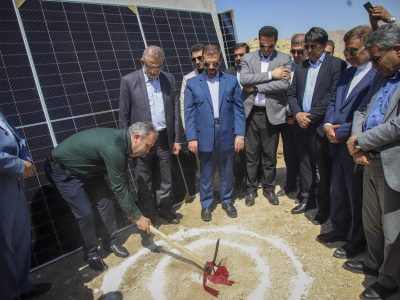 آغاز ساخت نیروگاه خورشیدی در فیروزآباد