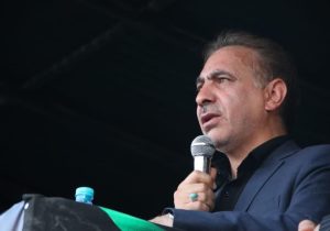 تقدیر  وتشکر معا‌ون قضایی رئیس کل دادگستری استان تهران و عموی شهیدباقری برای حضور مردم در مراسم تشییع پیکر این شهید