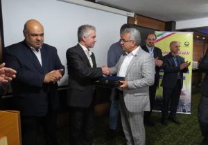 تقدیر معاون بهداشت وزارت بهداشت از مشاور عالی رئیس دانشگاه علوم پزشکی شیراز در نشست کشوری فوکال پوینت های ناقلین آربوویروس ها در بندرانزلی