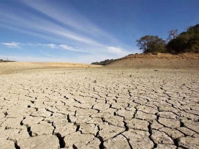 تمام دشت های فارس از نظر منابع آبی در حالت بحرانی است