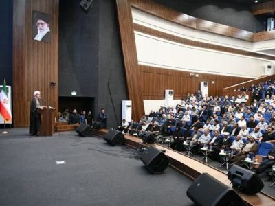 نبرد امروز ملت ایران نبردی عاشورایی است