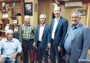 بازنشستگان و پیشکسوتان چراغ راه نسل های آینده مجموعه ثبت احوال هستند