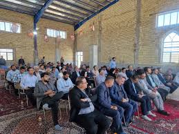 دیدار مردم روستا‌های بخش بانش بیضا با مسئولان