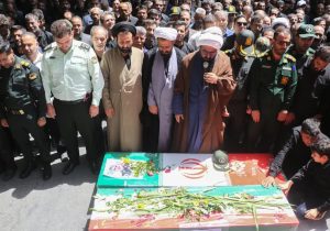 تشییع  و خاکسپاری پیکر مطهر سردار سرتیپ شهید حاج حسین نیکویی و شهید حسن صالحی در شهرستان اقلید