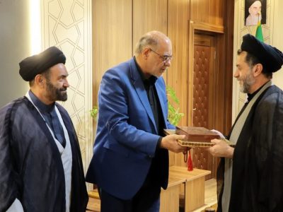 دیدار مدیرکل بنیاد شهید فارس با رئیس کل دادگستری استان به مناسبت هفته قوه قضاییه