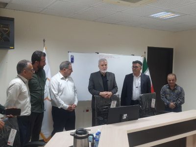 اتحاد و همکاری مدیران و کارکنان کلید پیشرفت خدمات شهری است
