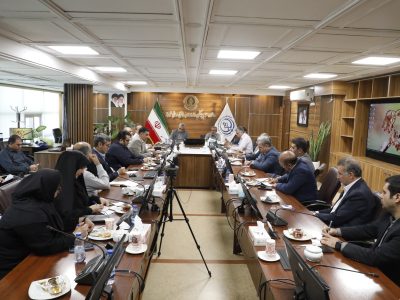 نشست هم‌اندیشی مشاورعالی رئیس دانشگاه علوم پزشکی شیراز با مسئولان بیمارستان های شیراز