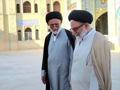 دیدار وزیر اطلاعات با حجت‌الاسلام و المسلمین طاهری در حرم حضرت سید علاءالدین حسین (ع)