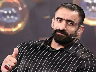بمیرم ندهم تن به غیر وطن